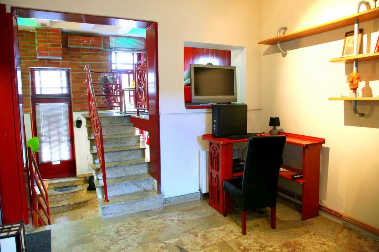Studio Apartman - Park - オシエク エクステリア 写真